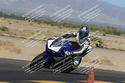 media/Oct-08-2022-SoCal Trackdays (Sat) [[1fc3beec89]]/Turn 9 Inside (10am)/